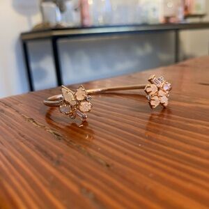 Kendra Scott Rose Gold Floral Bracelet